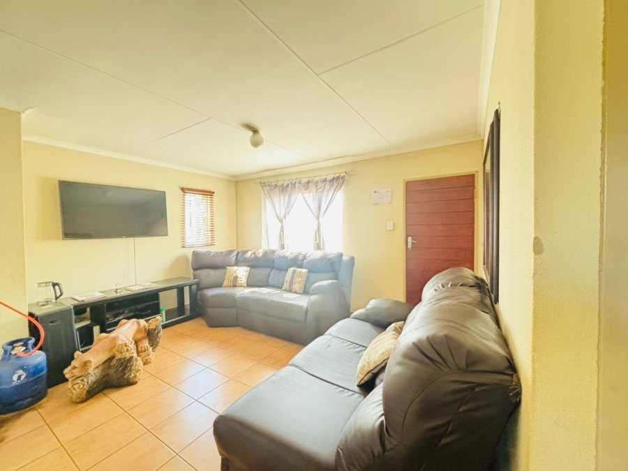2 Bedroom Property for Sale in Sky City Gauteng