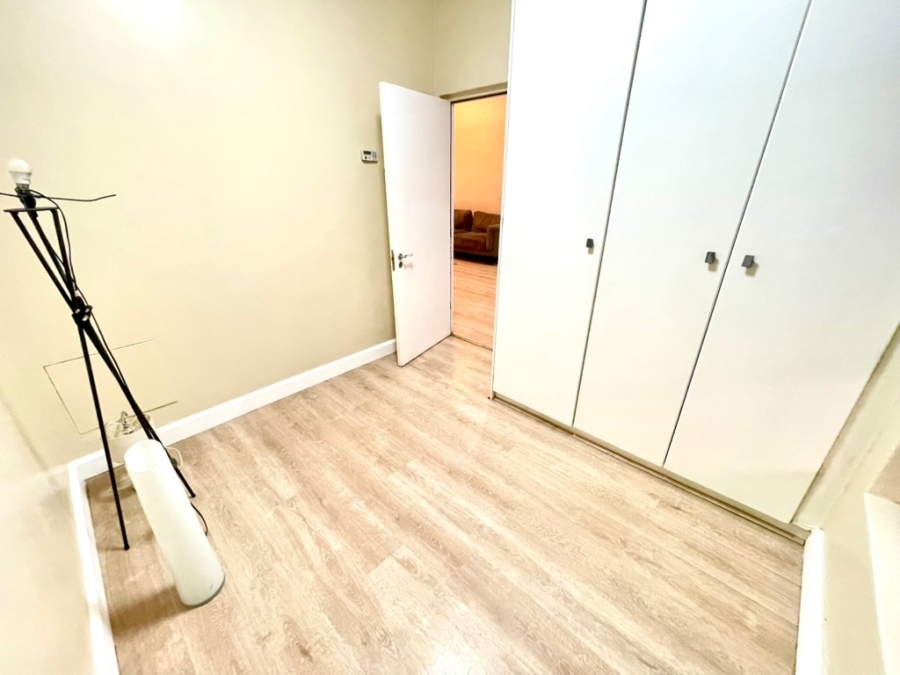 To Let 2 Bedroom Property for Rent in Rivonia Gauteng