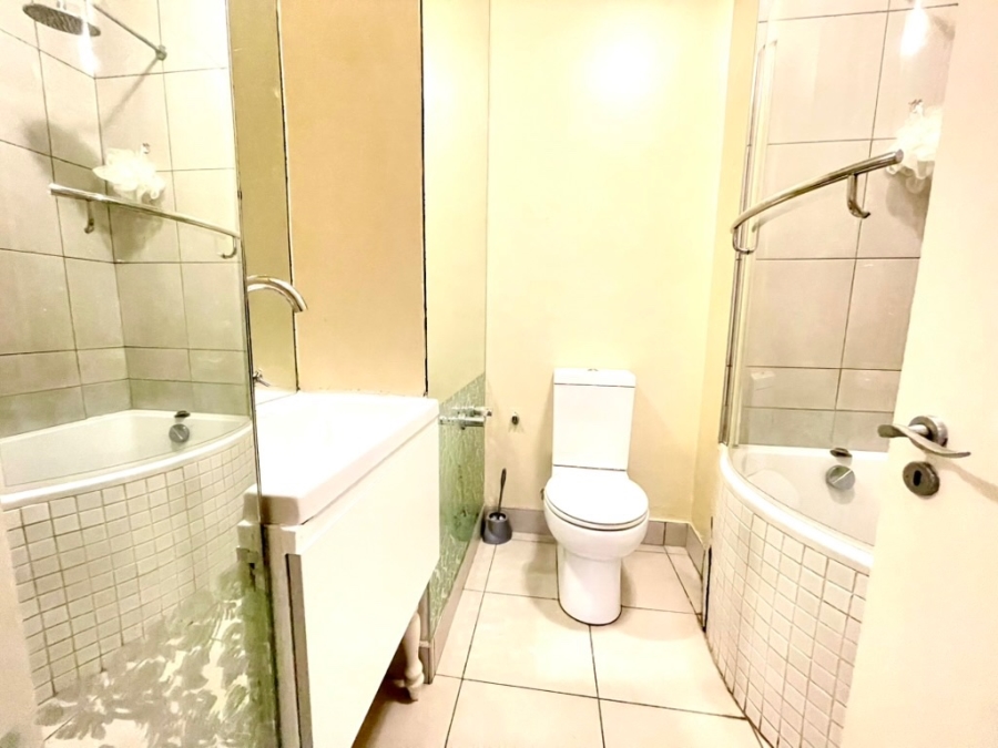 To Let 2 Bedroom Property for Rent in Rivonia Gauteng