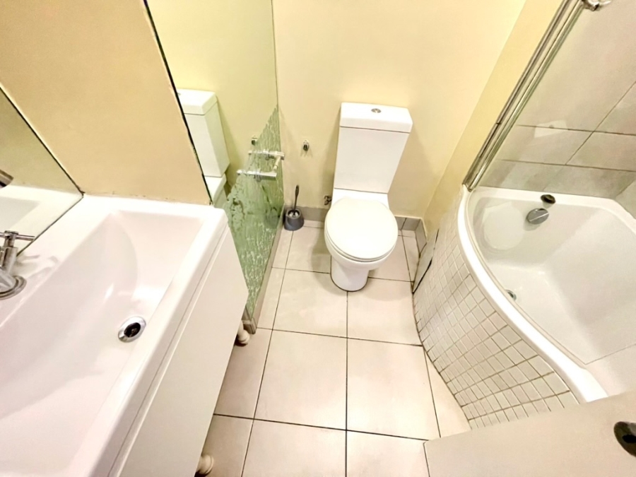 To Let 2 Bedroom Property for Rent in Rivonia Gauteng