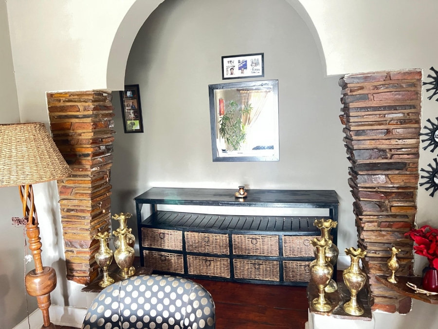 3 Bedroom Property for Sale in Kenilworth Gauteng