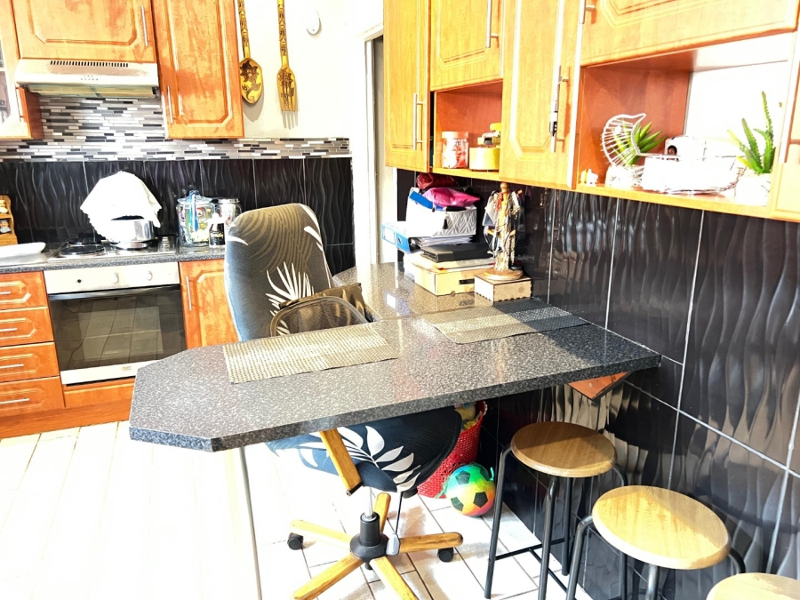 3 Bedroom Property for Sale in Kenilworth Gauteng