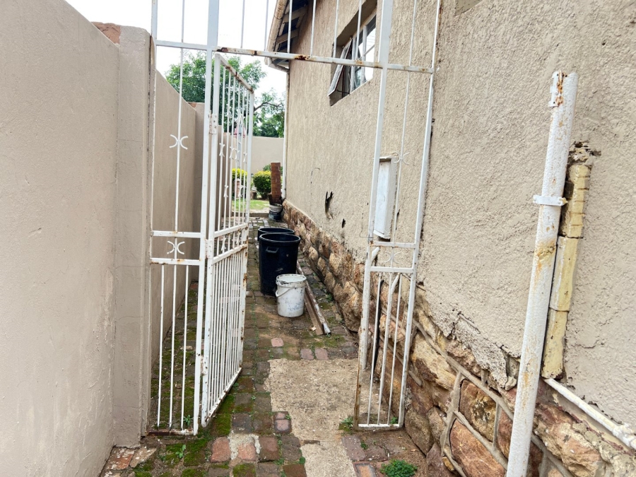 3 Bedroom Property for Sale in Kenilworth Gauteng