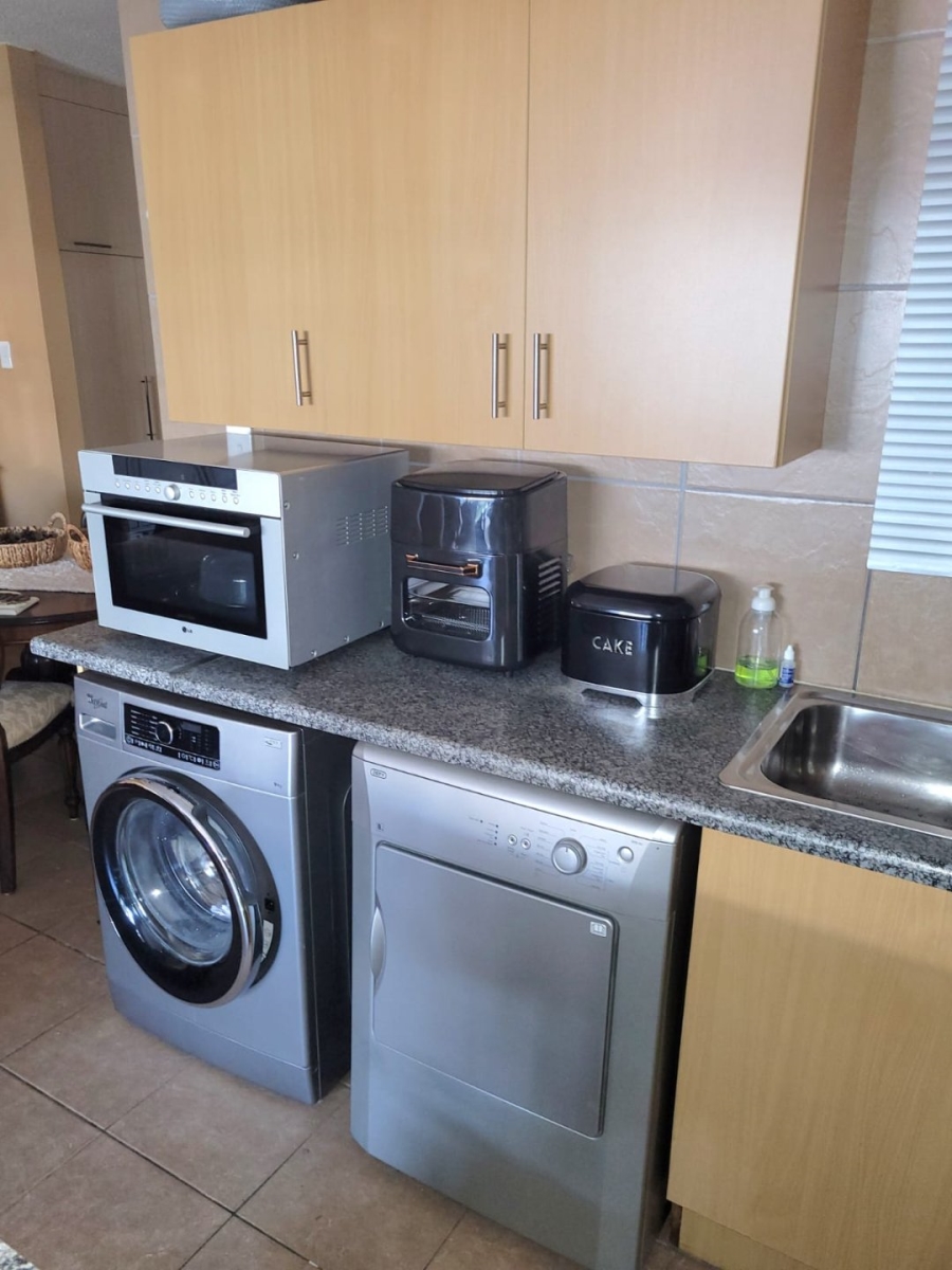 2 Bedroom Property for Sale in Brakpan North Gauteng