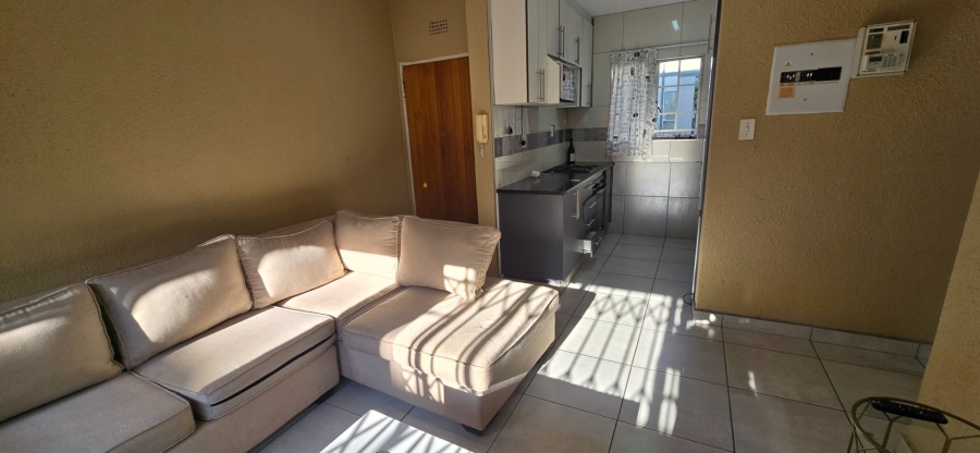 2 Bedroom Property for Sale in Goedeburg Gauteng