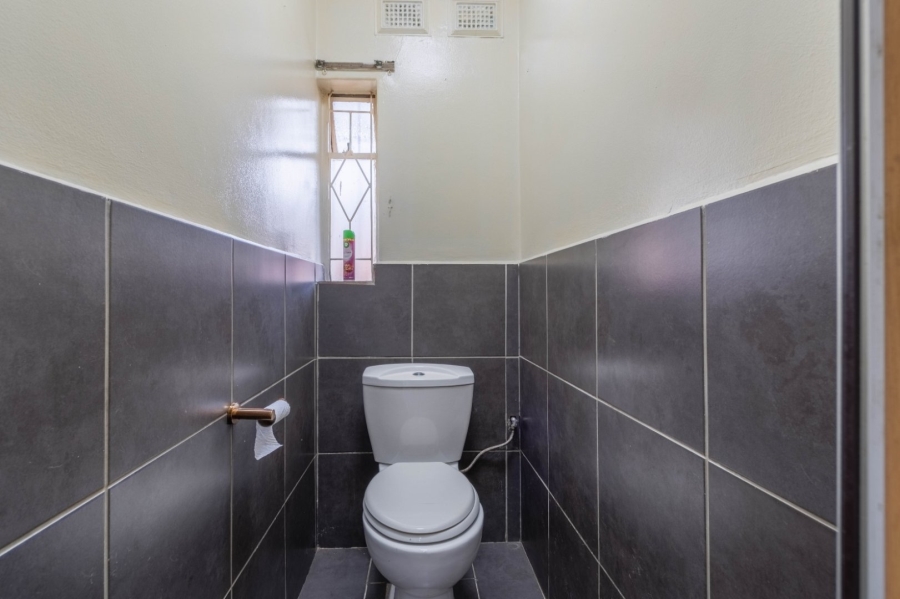 3 Bedroom Property for Sale in Beyers Park Gauteng