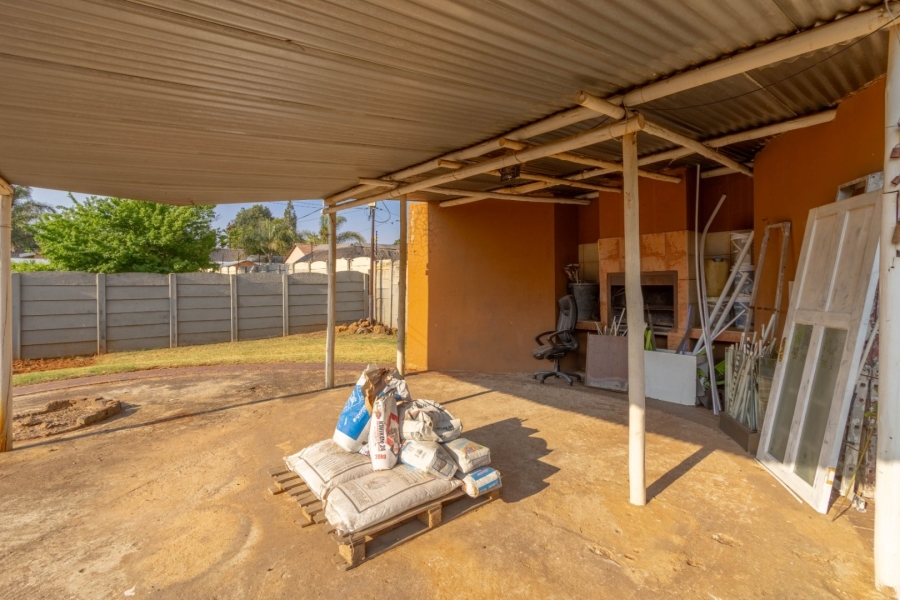 3 Bedroom Property for Sale in Beyers Park Gauteng