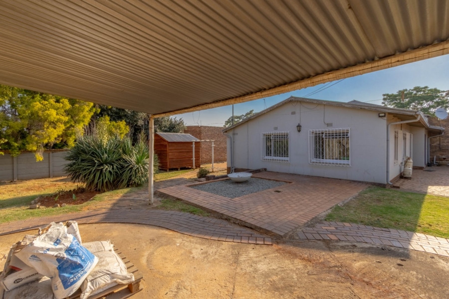 3 Bedroom Property for Sale in Beyers Park Gauteng