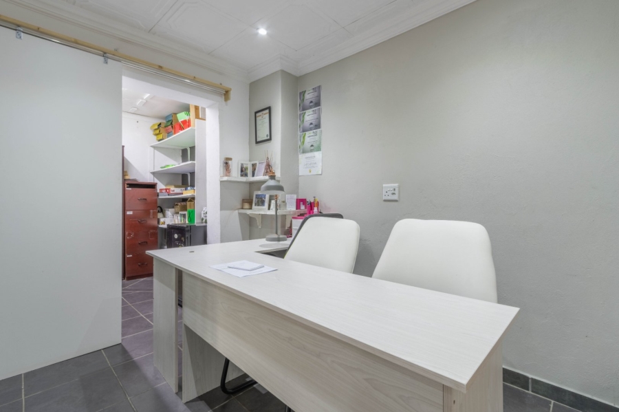 3 Bedroom Property for Sale in Beyers Park Gauteng