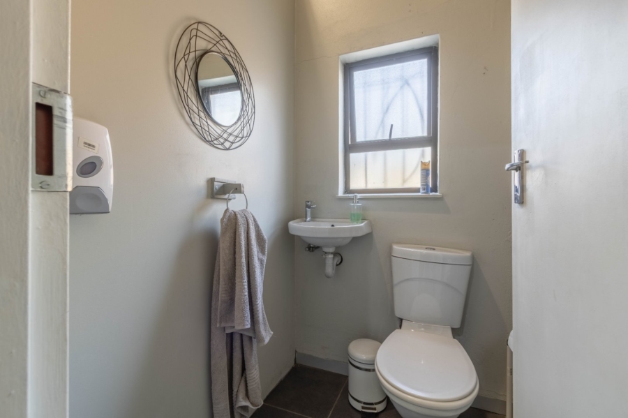 3 Bedroom Property for Sale in Beyers Park Gauteng