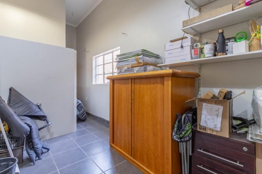 3 Bedroom Property for Sale in Beyers Park Gauteng