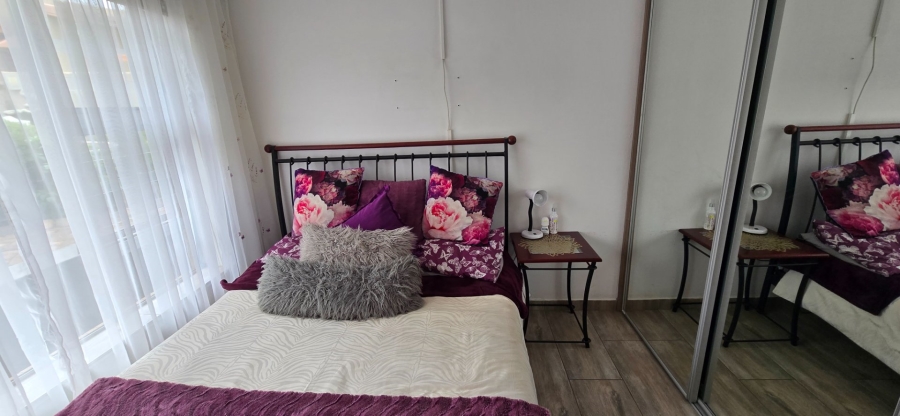 4 Bedroom Property for Sale in Van Riebeeck Park Gauteng