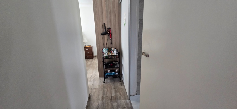 4 Bedroom Property for Sale in Van Riebeeck Park Gauteng