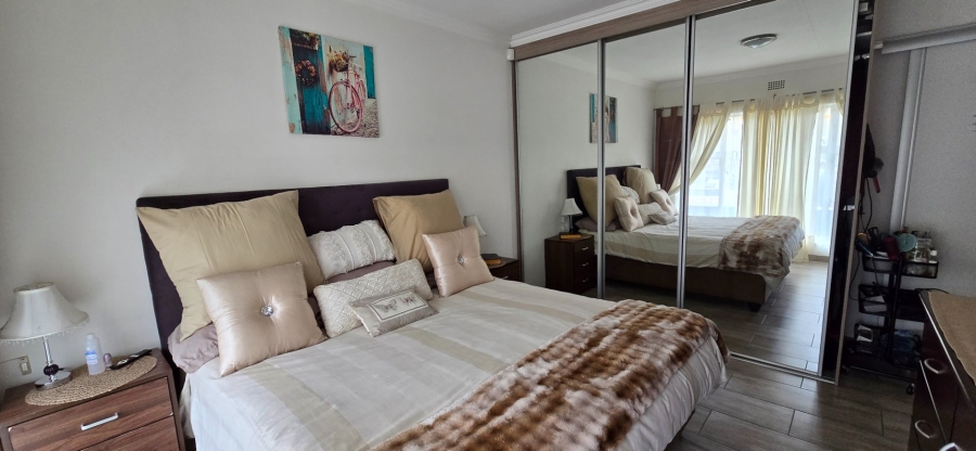 4 Bedroom Property for Sale in Van Riebeeck Park Gauteng