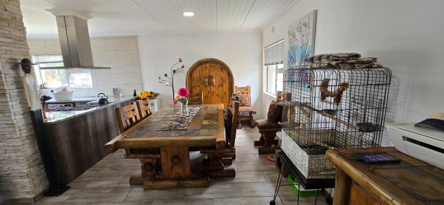 4 Bedroom Property for Sale in Van Riebeeck Park Gauteng