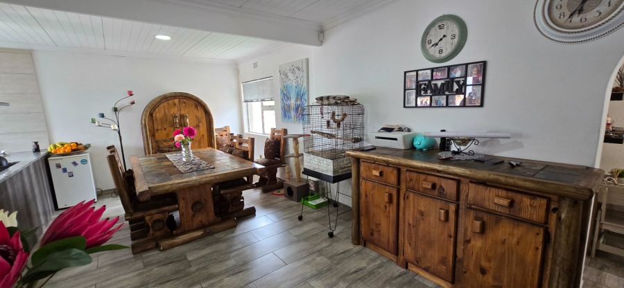 4 Bedroom Property for Sale in Van Riebeeck Park Gauteng