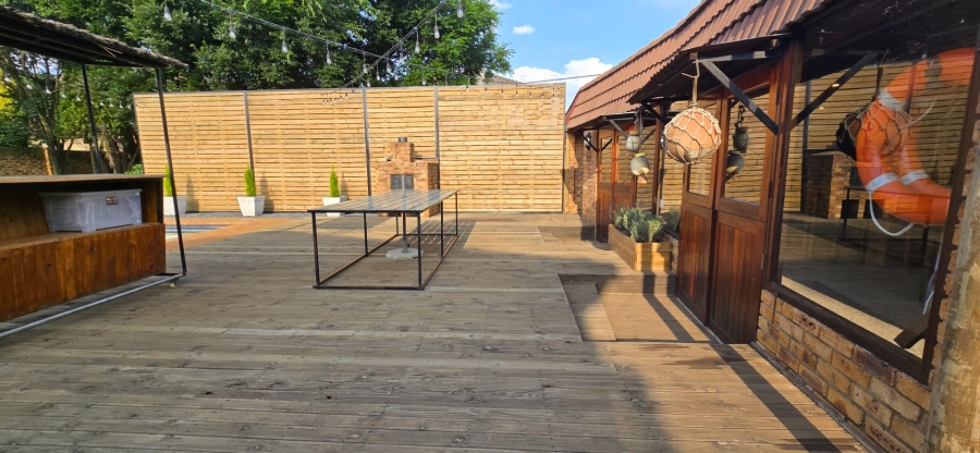 5 Bedroom Property for Sale in Bartlett Gauteng