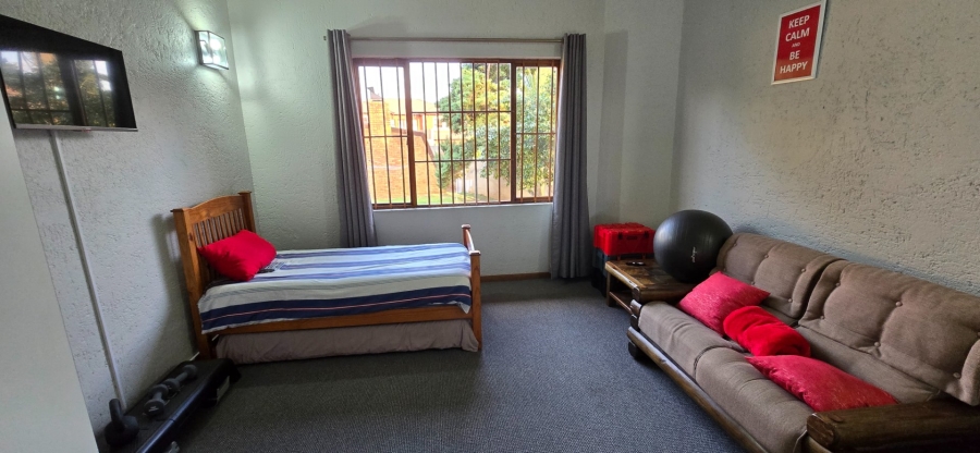 5 Bedroom Property for Sale in Bartlett Gauteng