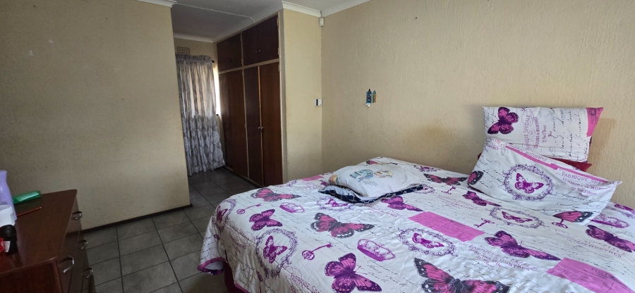 3 Bedroom Property for Sale in Morehill Gauteng