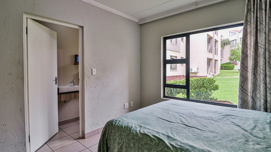 2 Bedroom Property for Sale in Beverley Gauteng