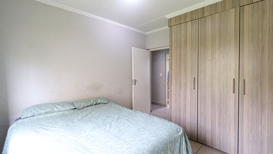 2 Bedroom Property for Sale in Beverley Gauteng
