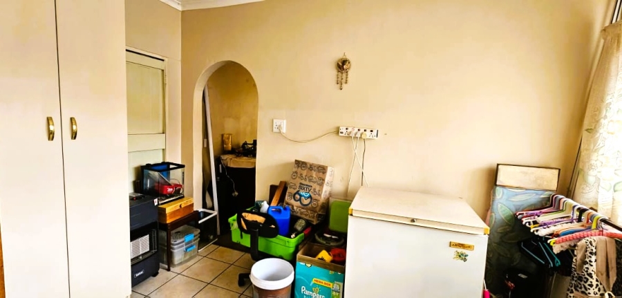 4 Bedroom Property for Sale in Rensburg Gauteng