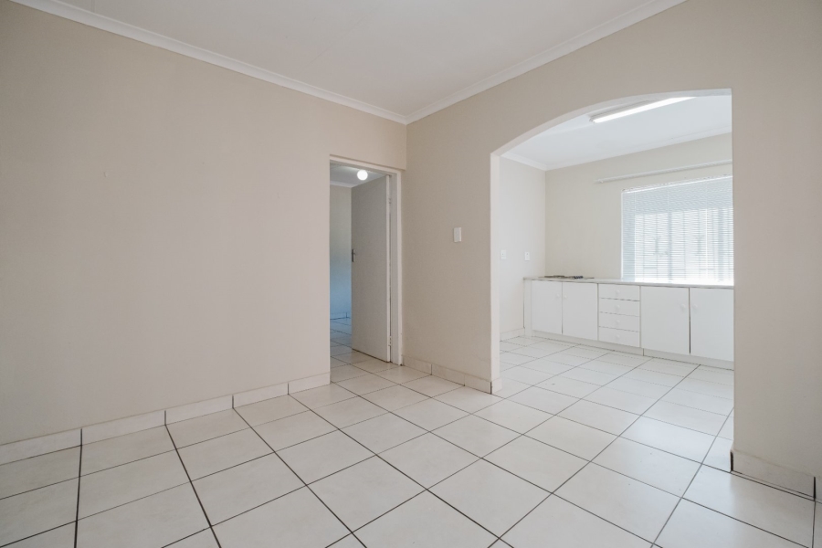 6 Bedroom Property for Sale in The Hill Gauteng