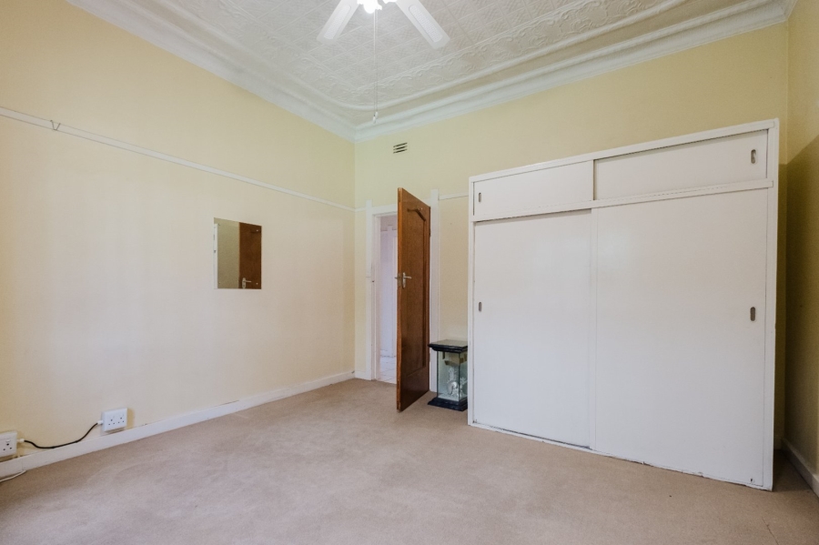 6 Bedroom Property for Sale in The Hill Gauteng