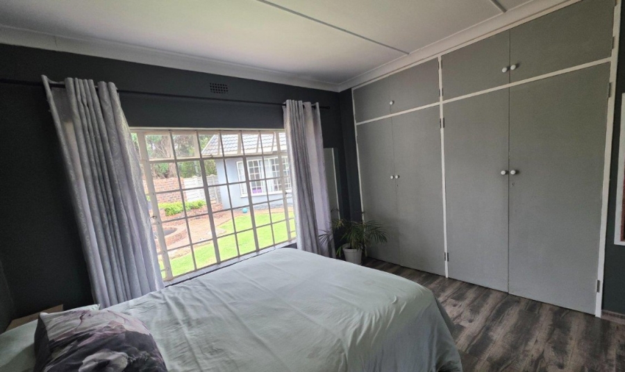 5 Bedroom Property for Sale in Golf Park Gauteng