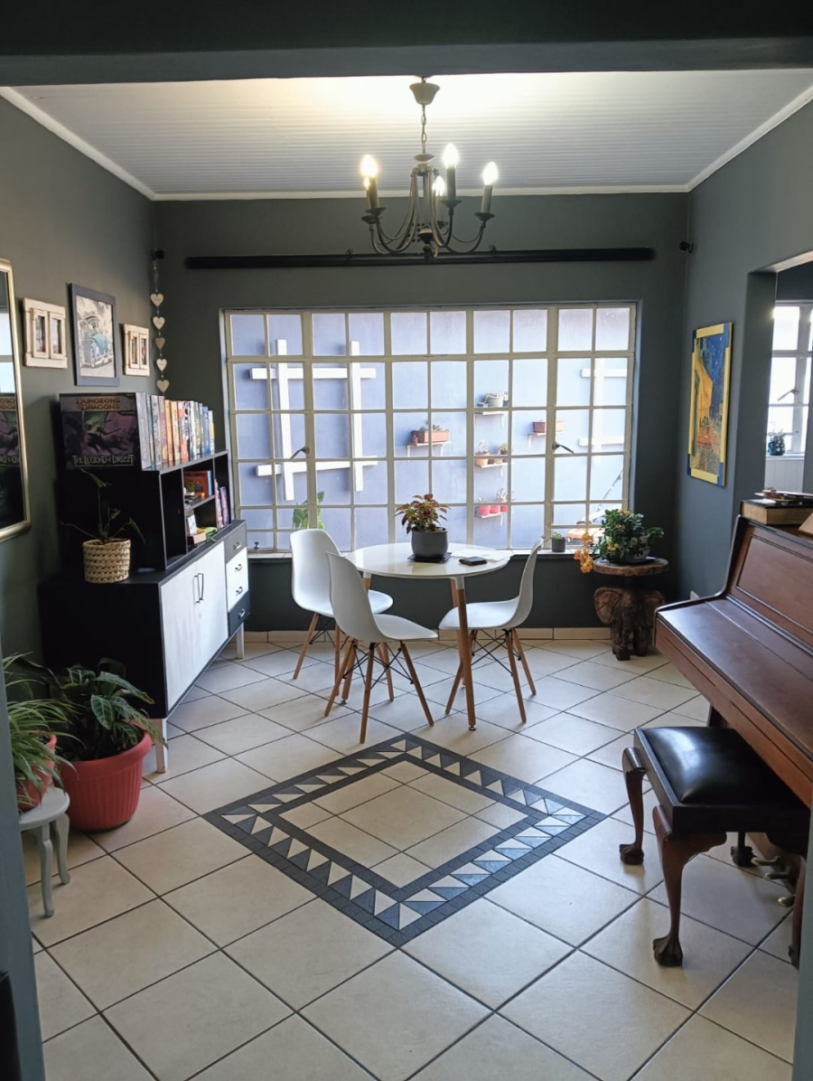 5 Bedroom Property for Sale in Golf Park Gauteng