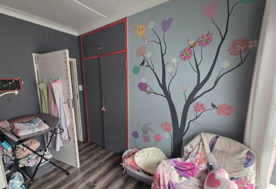 5 Bedroom Property for Sale in Golf Park Gauteng