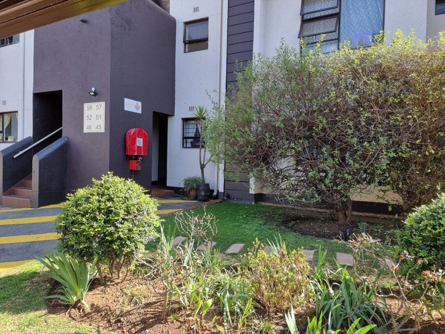 2 Bedroom Property for Sale in Eden Glen Gauteng