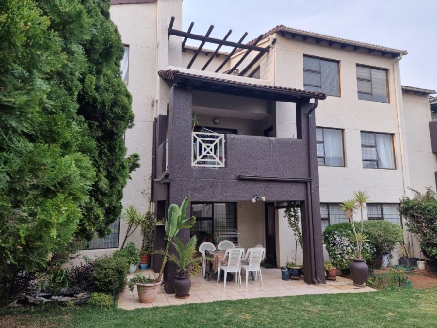 2 Bedroom Property for Sale in Eden Glen Gauteng