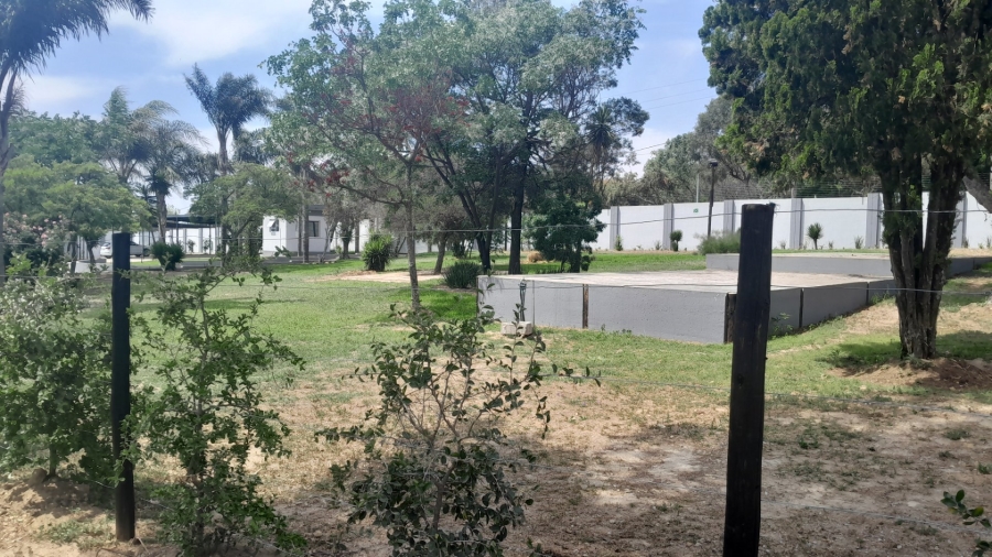 To Let 2 Bedroom Property for Rent in Glen Austin Gauteng