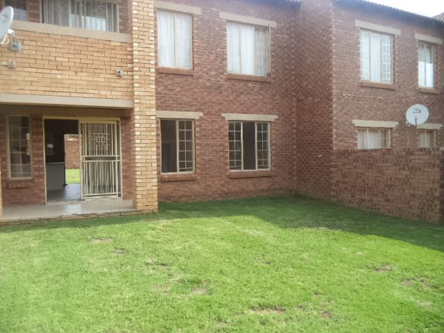 To Let 2 Bedroom Property for Rent in Mooikloof Ridge Gauteng