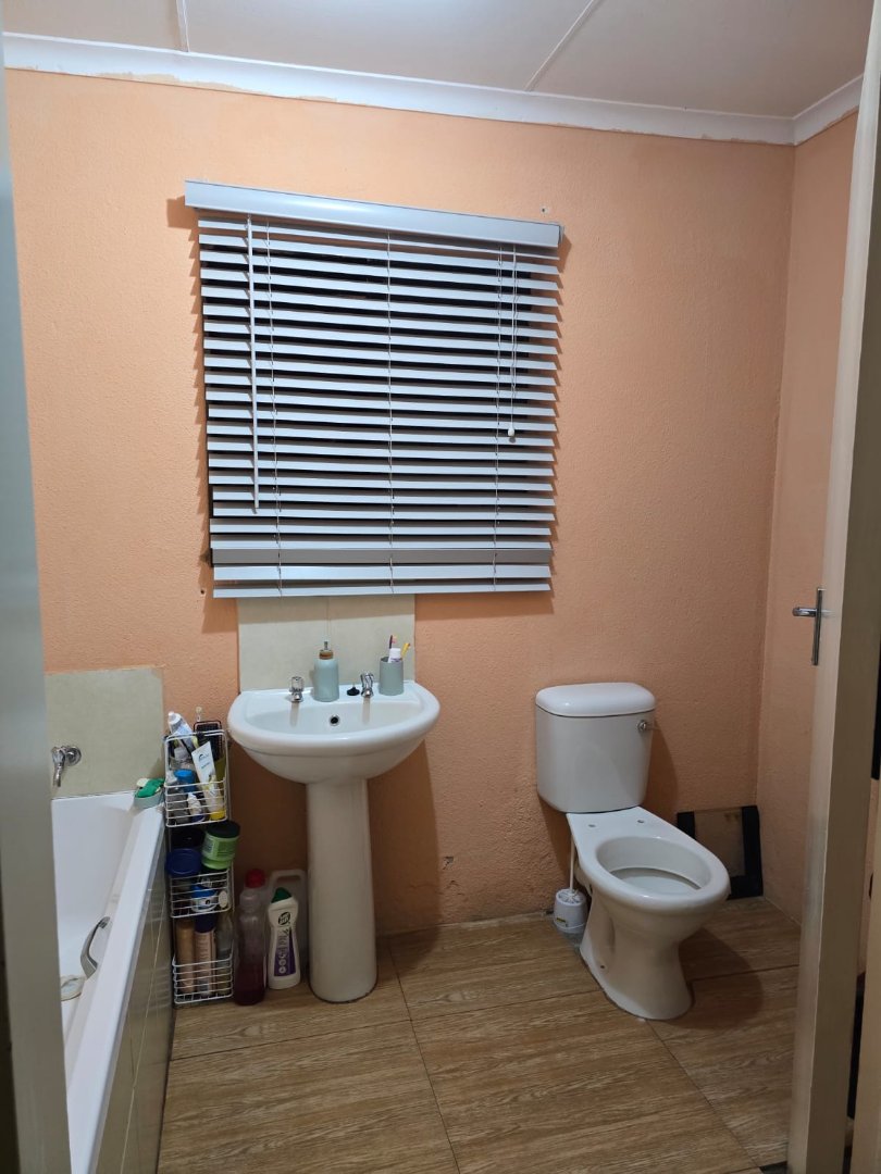 To Let 3 Bedroom Property for Rent in Soshanguve VV Gauteng