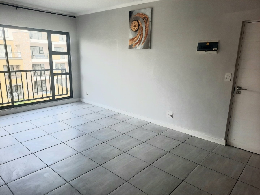 1 Bedroom Property for Sale in Waterfall Heights Gauteng