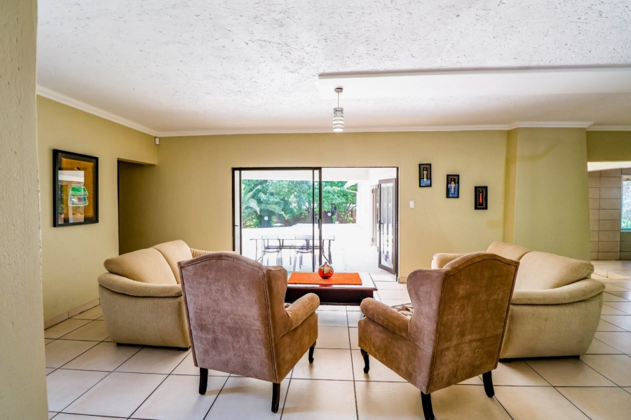 9 Bedroom Property for Sale in Lynnwood Glen Gauteng