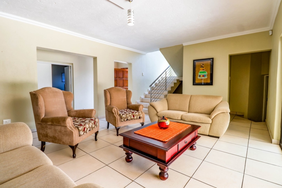 9 Bedroom Property for Sale in Lynnwood Glen Gauteng