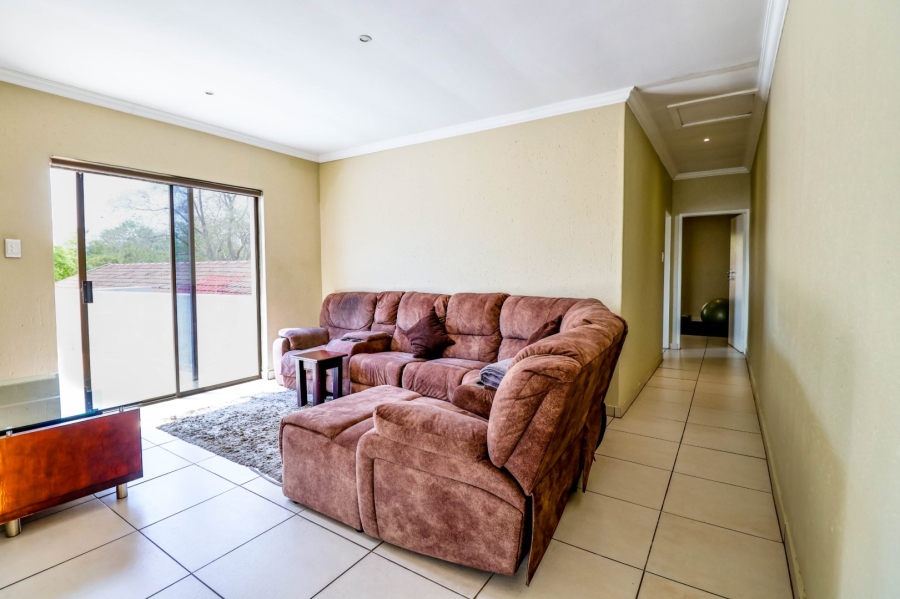 9 Bedroom Property for Sale in Lynnwood Glen Gauteng