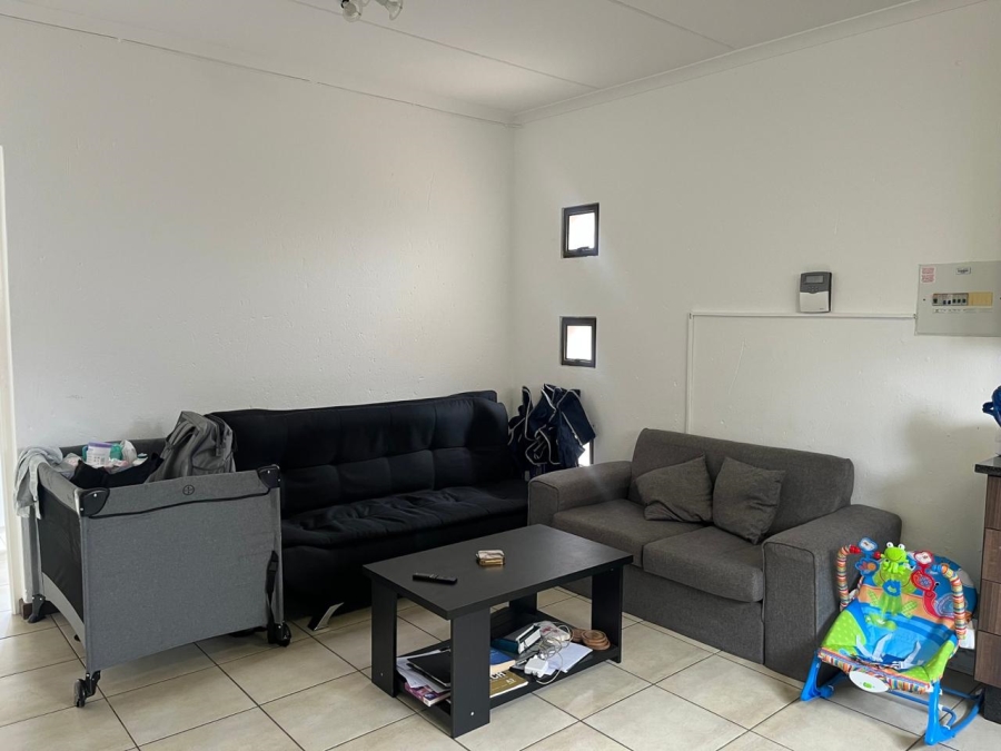 2 Bedroom Property for Sale in Helderwyk Gauteng