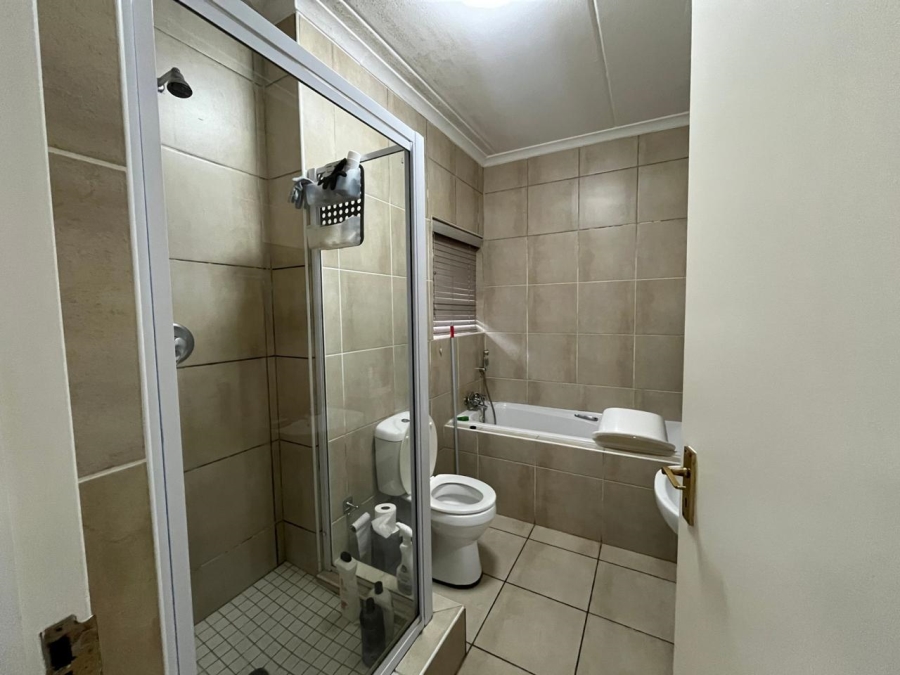 2 Bedroom Property for Sale in Helderwyk Gauteng