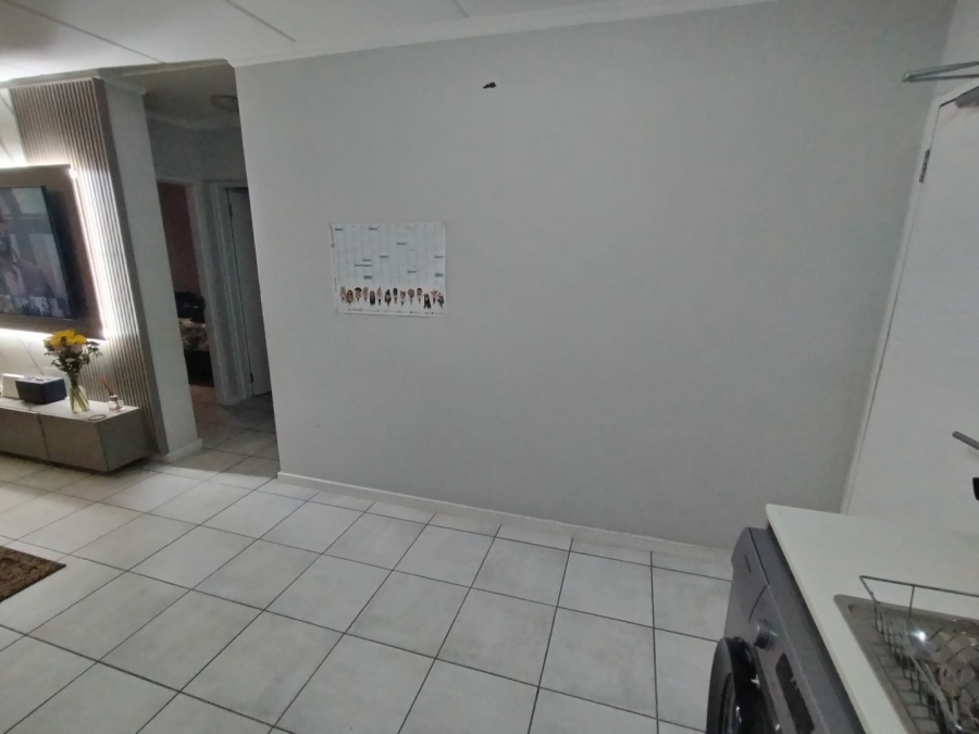 To Let 2 Bedroom Property for Rent in Comet Gauteng
