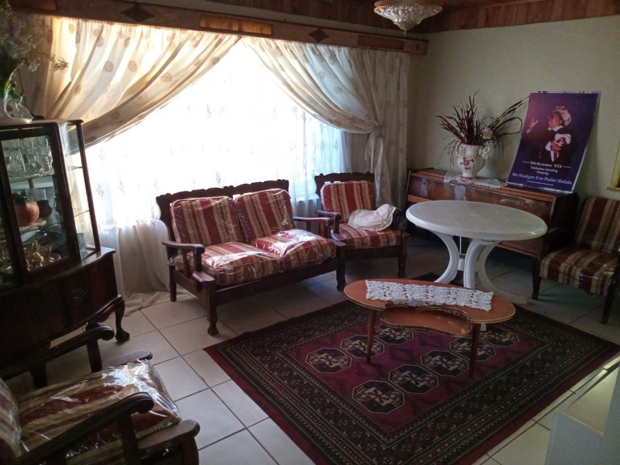 To Let 2 Bedroom Property for Rent in Mamelodi East Gauteng