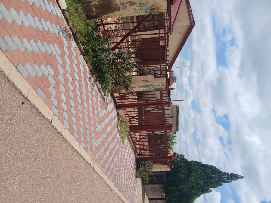 2 Bedroom Property for Sale in Soshanguve M Gauteng