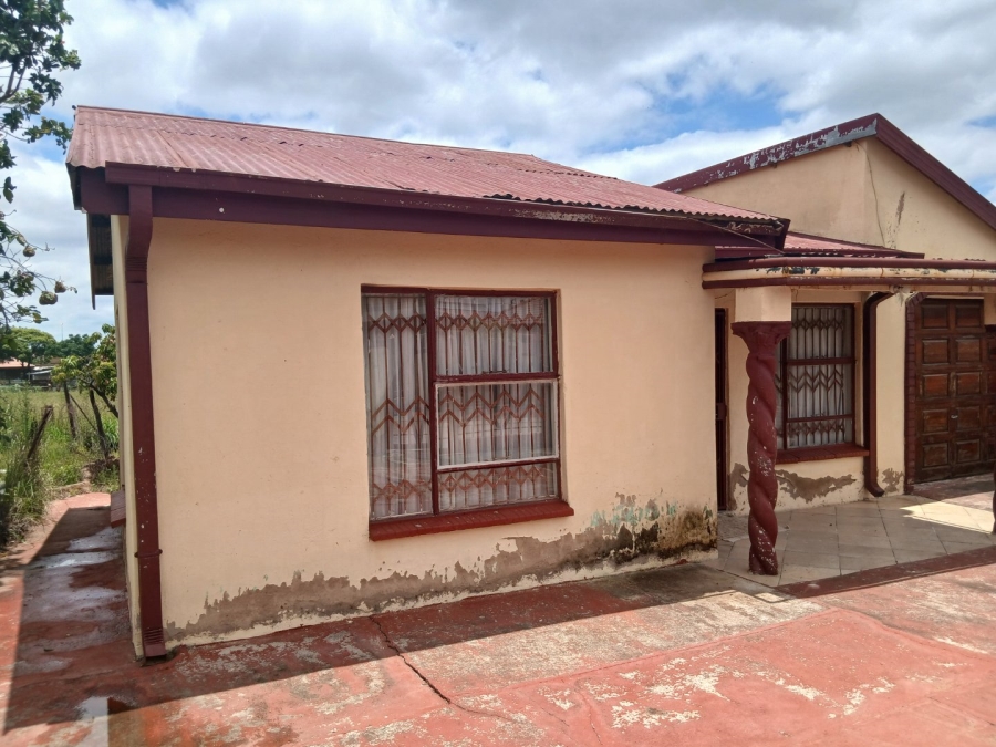 2 Bedroom Property for Sale in Soshanguve M Gauteng