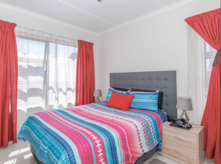 2 Bedroom Property for Sale in Modderfontein Gauteng