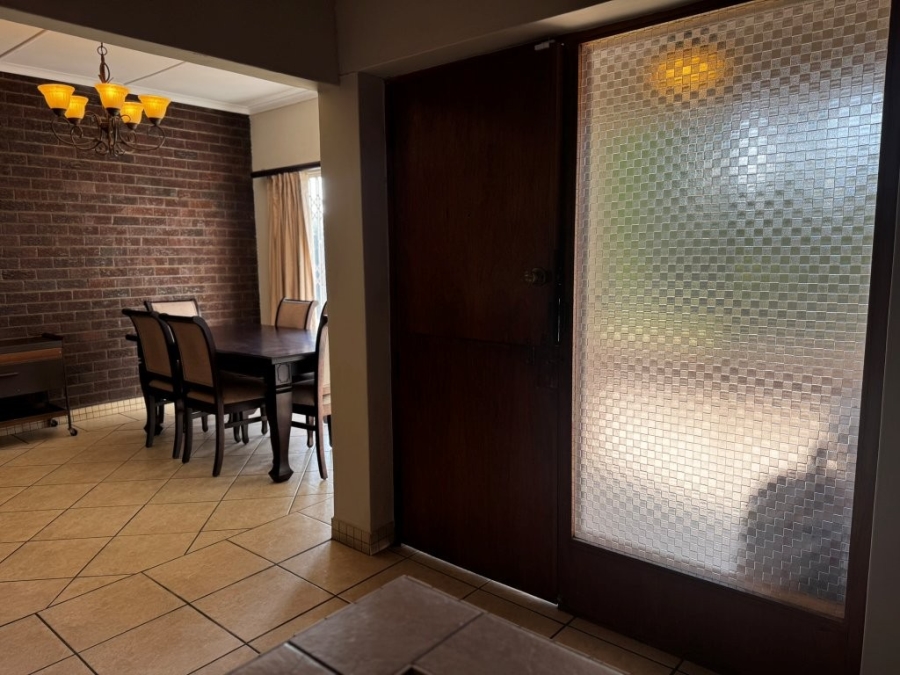 4 Bedroom Property for Sale in Birchleigh Gauteng