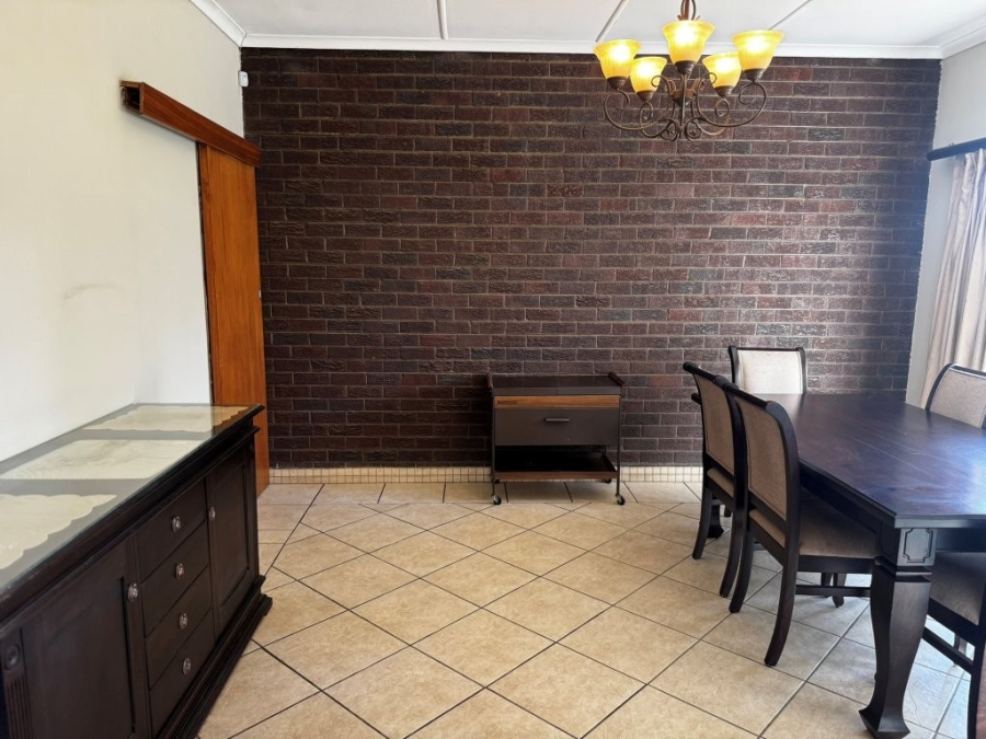 4 Bedroom Property for Sale in Birchleigh Gauteng