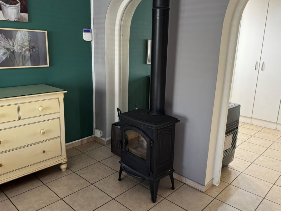 4 Bedroom Property for Sale in Birchleigh Gauteng